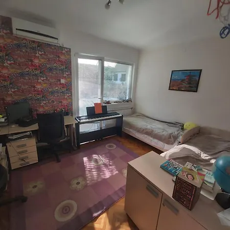 Lumina Apartment