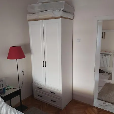Lumina Apartment